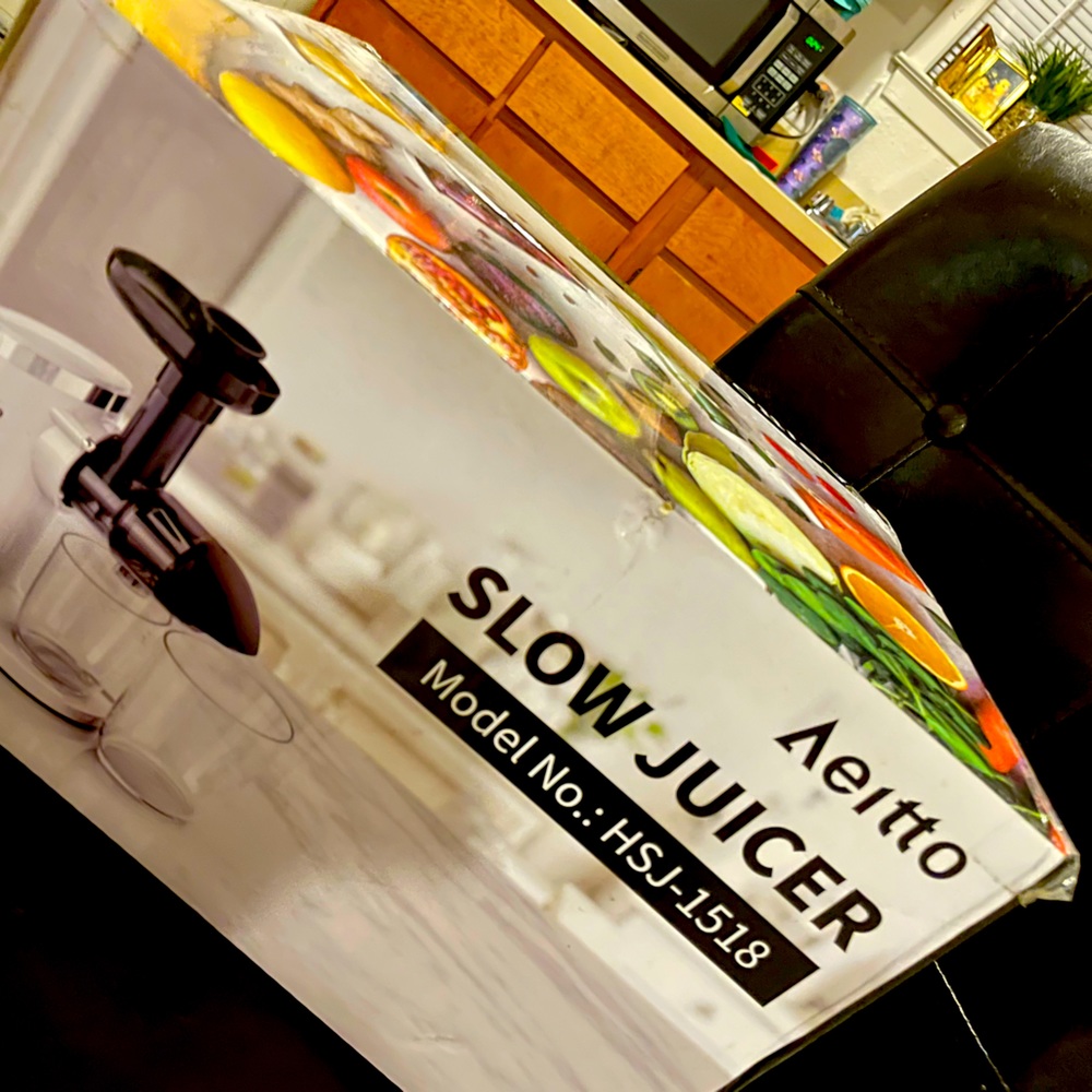 Aeitto Slow Juicer Slow Masticating Juicer Machine